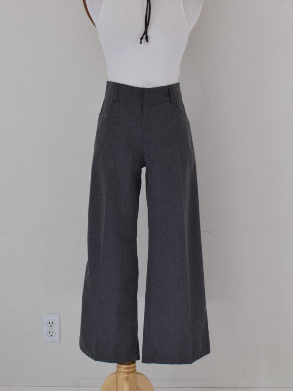 Y2K Flat Front Charcoal Gray Straight‎ Leg Trousers  | waist 27"
